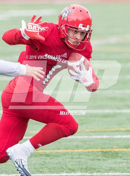 Thumbnail 3 in Kent-Meridian @ Kennedy Catholic photogallery.