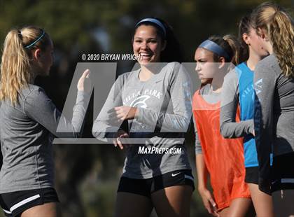 Thumbnail 2 in Santiago vs. Villa Park photogallery.