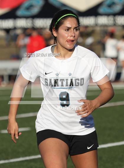 Thumbnail 3 in Santiago vs. Villa Park photogallery.