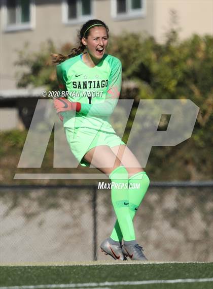 Thumbnail 2 in Santiago vs. Villa Park photogallery.