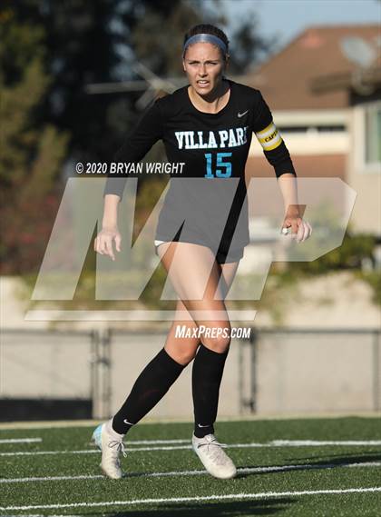 Thumbnail 1 in Santiago vs. Villa Park photogallery.