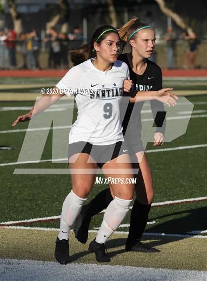 Thumbnail 2 in Santiago vs. Villa Park photogallery.