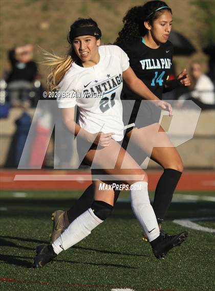 Thumbnail 3 in Santiago vs. Villa Park photogallery.
