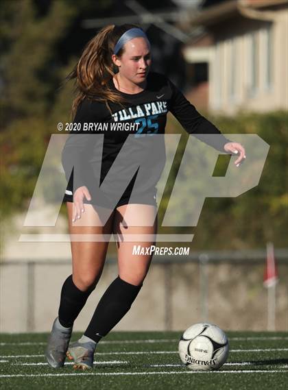 Thumbnail 1 in Santiago vs. Villa Park photogallery.