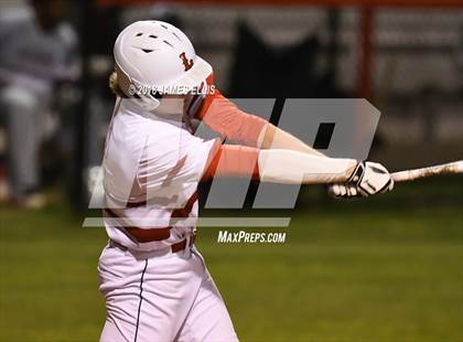Thumbnail 1 in Hillsboro @ Lorena photogallery.