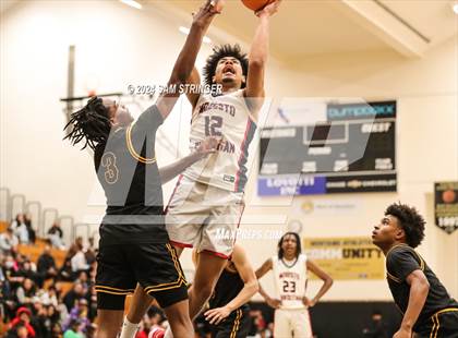 Thumbnail 2 in Bishop O'Dowd vs. Modesto Christian  (Super Saturday Showcase) photogallery.