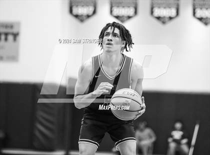 Thumbnail 1 in Bishop O'Dowd vs. Modesto Christian  (Super Saturday Showcase) photogallery.