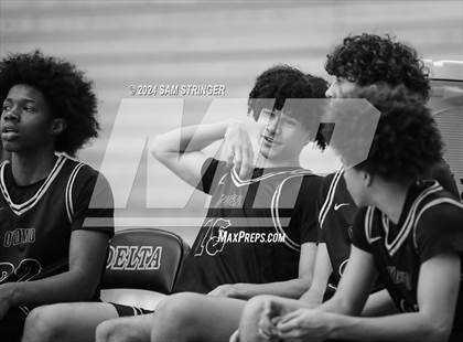 Thumbnail 3 in Bishop O'Dowd vs. Modesto Christian  (Super Saturday Showcase) photogallery.