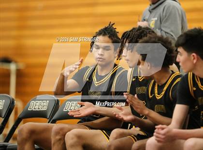 Thumbnail 1 in Bishop O'Dowd vs. Modesto Christian  (Super Saturday Showcase) photogallery.