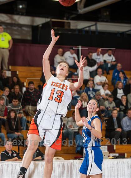 Thumbnail 3 in Granby @ South Hadley (Spalding Hoophall Classic) photogallery.