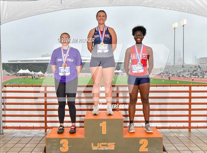 Thumbnail 3 in UIL 5A Track & Field Final (Awards) photogallery.