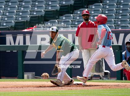 Thumbnail 2 in Santa Ana vs Long Beach Poly (Halo Classic) photogallery.