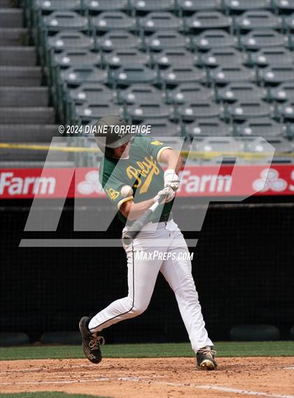 Thumbnail 3 in Santa Ana vs Long Beach Poly (Halo Classic) photogallery.