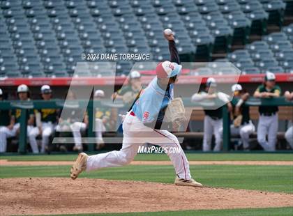 Thumbnail 2 in Santa Ana vs Long Beach Poly (Halo Classic) photogallery.