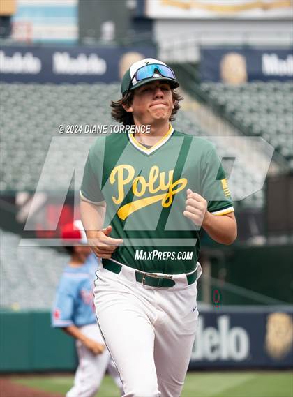 Thumbnail 2 in Santa Ana vs Long Beach Poly (Halo Classic) photogallery.