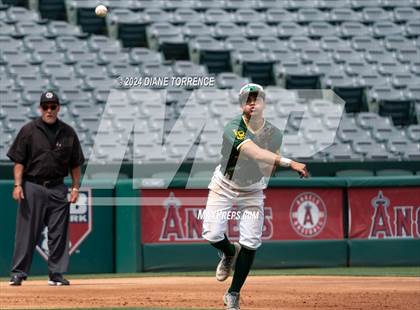 Thumbnail 2 in Santa Ana vs Long Beach Poly (Halo Classic) photogallery.