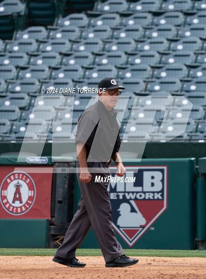 Thumbnail 2 in Santa Ana vs Long Beach Poly (Halo Classic) photogallery.