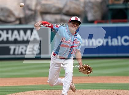 Thumbnail 1 in Santa Ana vs Long Beach Poly (Halo Classic) photogallery.