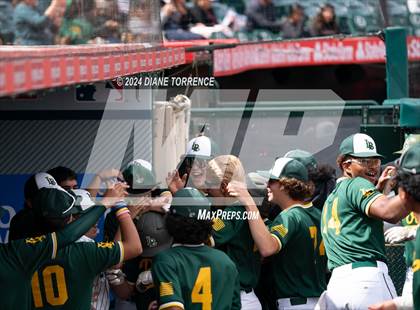 Thumbnail 2 in Santa Ana vs Long Beach Poly (Halo Classic) photogallery.