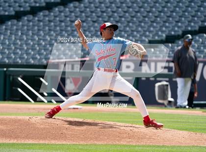 Thumbnail 1 in Santa Ana vs Long Beach Poly (Halo Classic) photogallery.