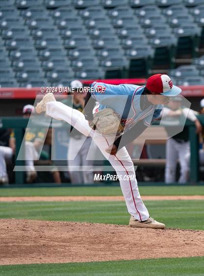 Thumbnail 3 in Santa Ana vs Long Beach Poly (Halo Classic) photogallery.