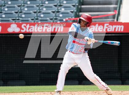 Thumbnail 2 in Santa Ana vs Long Beach Poly (Halo Classic) photogallery.