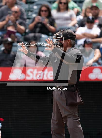 Thumbnail 3 in Santa Ana vs Long Beach Poly (Halo Classic) photogallery.