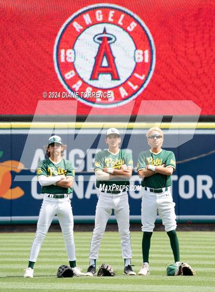 Thumbnail 2 in Santa Ana vs Long Beach Poly (Halo Classic) photogallery.