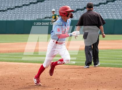 Thumbnail 1 in Santa Ana vs Long Beach Poly (Halo Classic) photogallery.