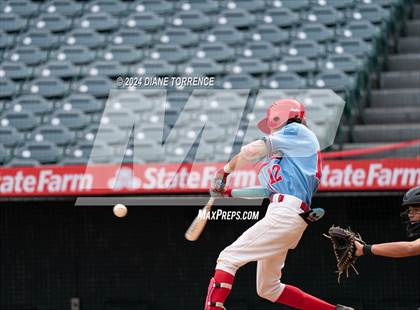 Thumbnail 1 in Santa Ana vs Long Beach Poly (Halo Classic) photogallery.