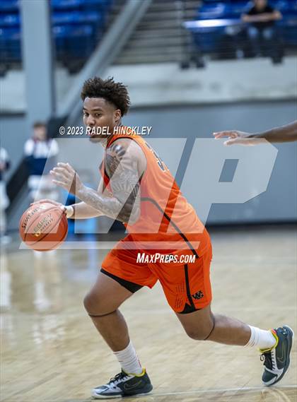 Thumbnail 3 in Webster Groves vs Oak Park (Twelve Courts of Christmas) photogallery.