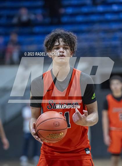 Thumbnail 1 in Webster Groves vs Oak Park (Twelve Courts of Christmas) photogallery.