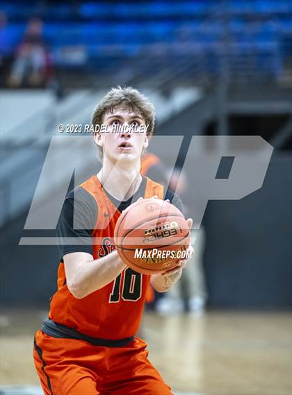 Thumbnail 2 in Webster Groves vs Oak Park (Twelve Courts of Christmas) photogallery.