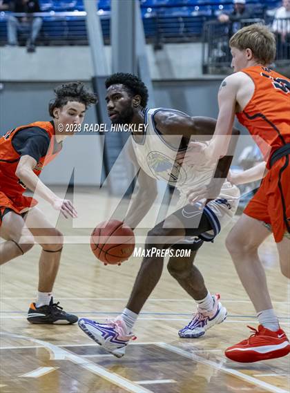 Thumbnail 1 in Webster Groves vs Oak Park (Twelve Courts of Christmas) photogallery.