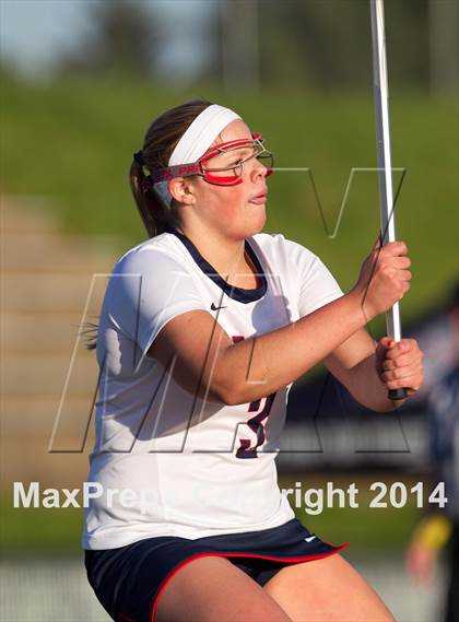 Thumbnail 2 in Lake Oswego vs. Oregon Episcopal (Oregon Girls Lacrosse Association Playoff) photogallery.