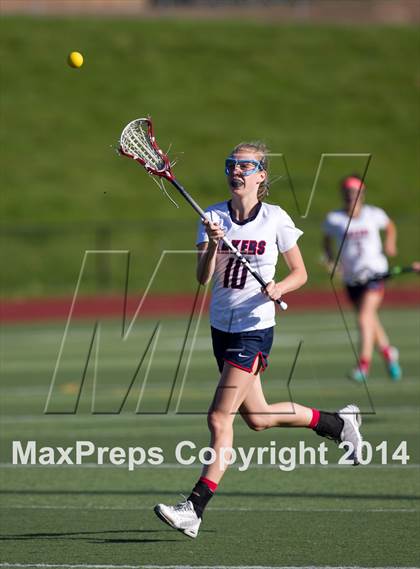 Thumbnail 1 in Lake Oswego vs. Oregon Episcopal (Oregon Girls Lacrosse Association Playoff) photogallery.