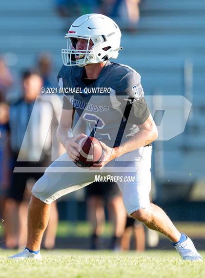 Thumbnail 1 in Bandera @ Natalia (Scrimmage) photogallery.