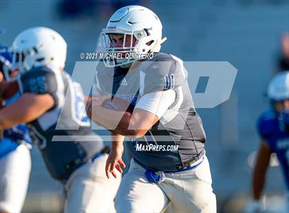 Thumbnail 2 in Bandera @ Natalia (Scrimmage) photogallery.