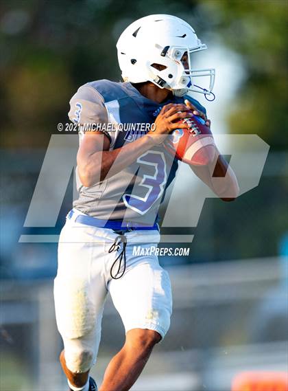 Thumbnail 3 in Bandera @ Natalia (Scrimmage) photogallery.