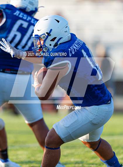Thumbnail 2 in Bandera @ Natalia (Scrimmage) photogallery.