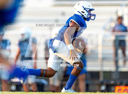 Thumbnail 3 in Bandera @ Natalia (Scrimmage) photogallery.