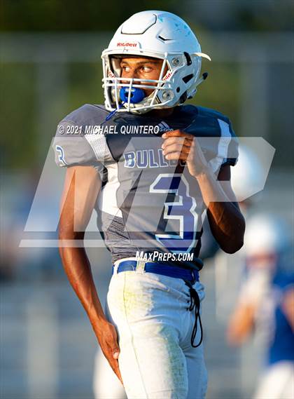 Thumbnail 3 in Bandera @ Natalia (Scrimmage) photogallery.