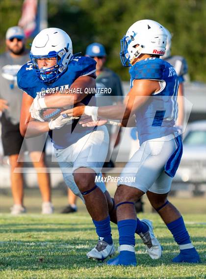 Thumbnail 1 in Bandera @ Natalia (Scrimmage) photogallery.