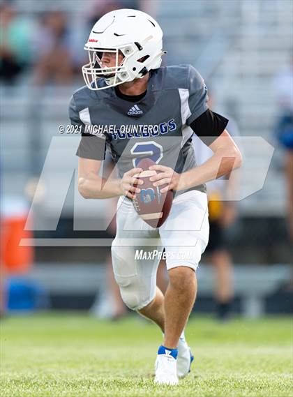 Thumbnail 1 in Bandera @ Natalia (Scrimmage) photogallery.