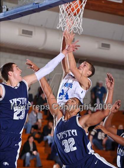 Thumbnail 3 in Rancho Bernardo vs Vista del Lago (MaxPreps Holiday Classic) photogallery.