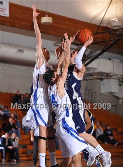 Thumbnail 2 in Rancho Bernardo vs Vista del Lago (MaxPreps Holiday Classic) photogallery.