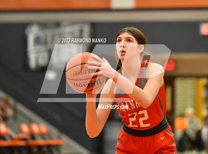 Thumbnail 1 in IHSAA Sectional Semi-Final Frankton vs. Yorktown photogallery.