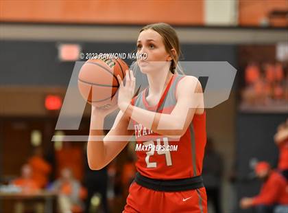 Thumbnail 3 in IHSAA Sectional Semi-Final Frankton vs. Yorktown photogallery.