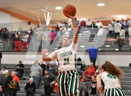 Thumbnail 1 in IHSAA Sectional Semi-Final Frankton vs. Yorktown photogallery.