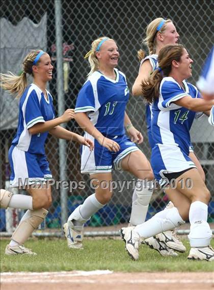 Thumbnail 1 in North Rockland v. Cicero-North Syracuse (NYSPHSAA Class AA Semifinal) photogallery.